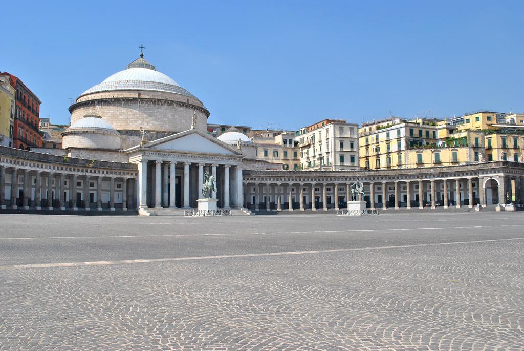 Sweethometoledo Naples Exterior photo
